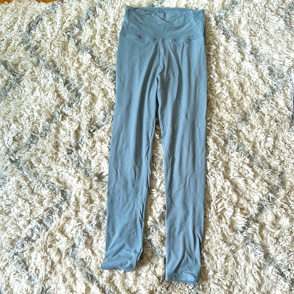 Leggings- Never worn, still in original packaging !!